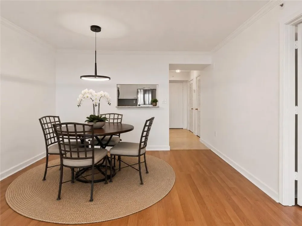 2870 Pharr Court South NW #2602 Atlanta, GA 30305