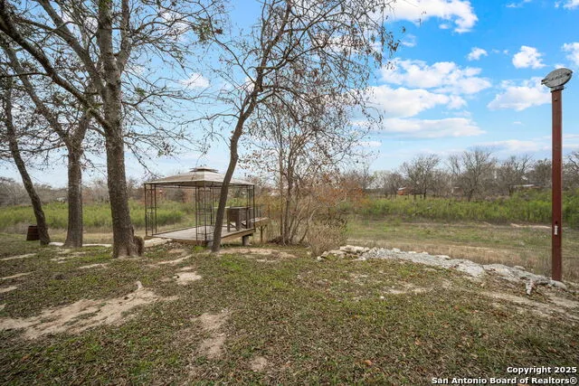 292 BEACH SHORE DR Bandera, TX 78003