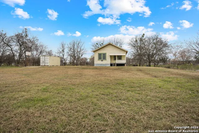 292 BEACH SHORE DR Bandera, TX 78003