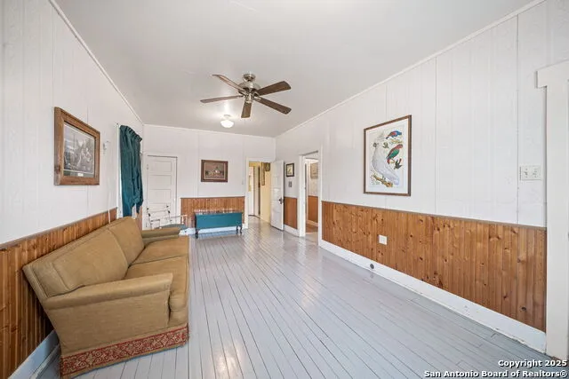 292 BEACH SHORE DR Bandera, TX 78003