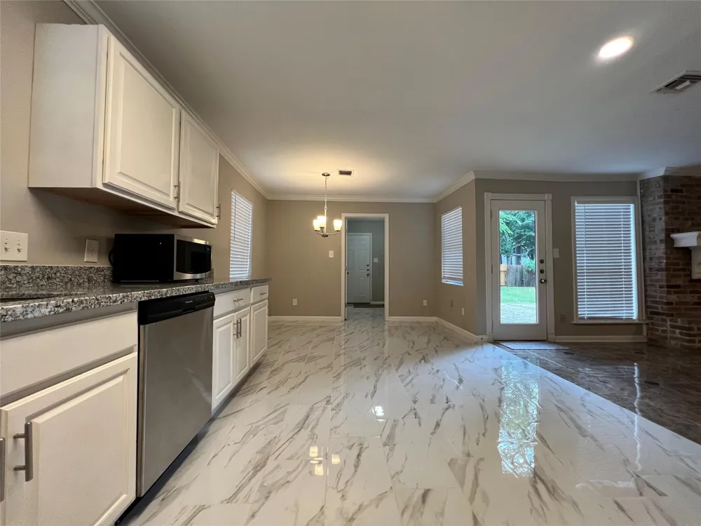 1506 Castlerock Drive Houston, TX 77090