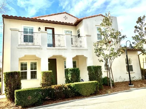 3943 E Spring Hill Court