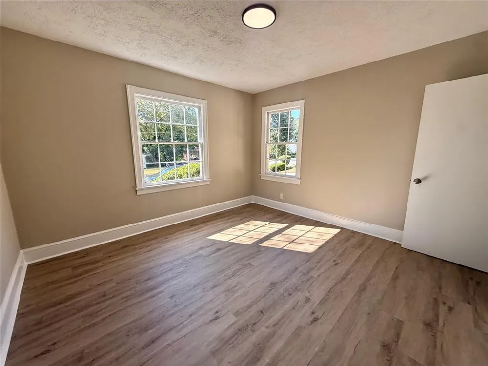5 E Valley RD Rome, GA 30161