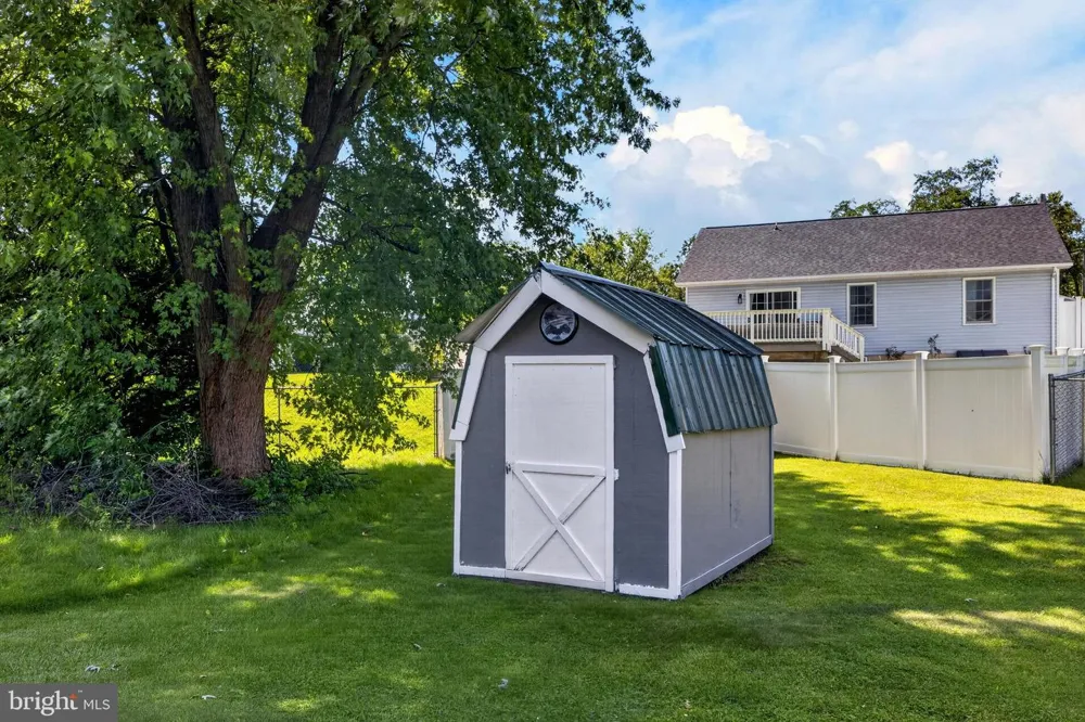 1048 HAMPTON CIRCLE Hagerstown, MD 21742