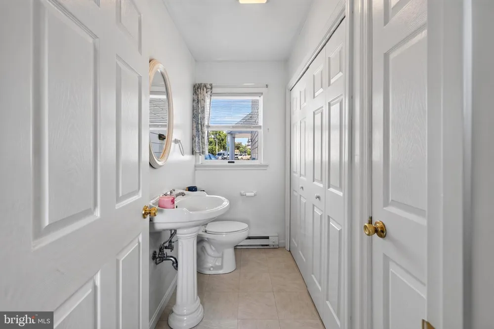 1048 HAMPTON CIRCLE Hagerstown, MD 21742