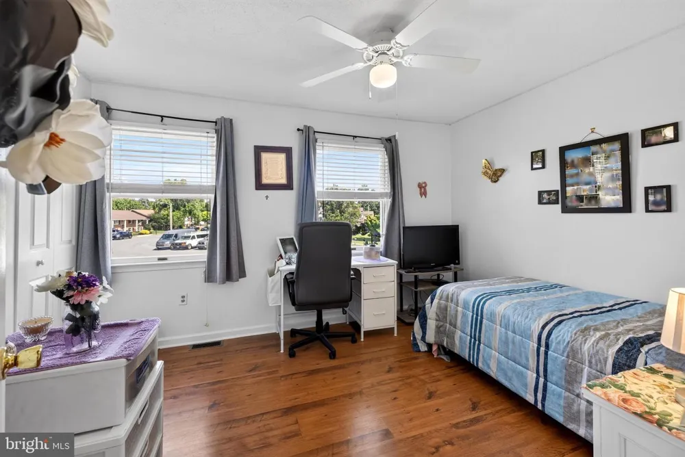 1048 HAMPTON CIRCLE Hagerstown, MD 21742