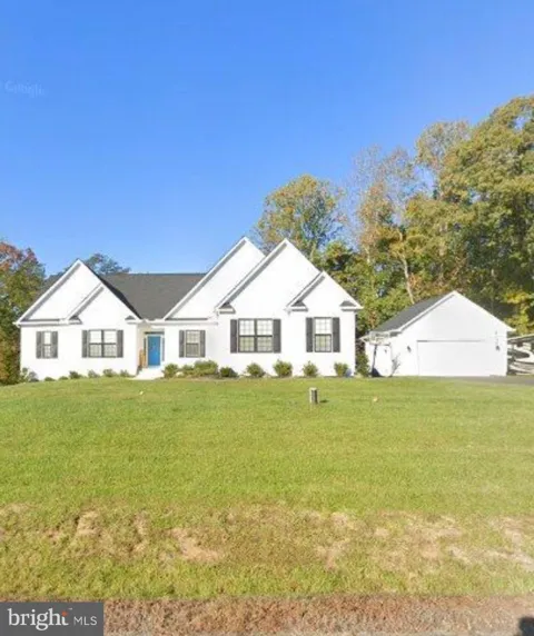 30 HOPEWELL DRIVE