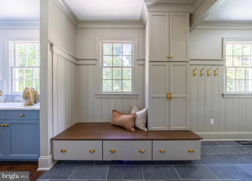 31 E ELM AVENUE Haddonfield, NJ 08033
