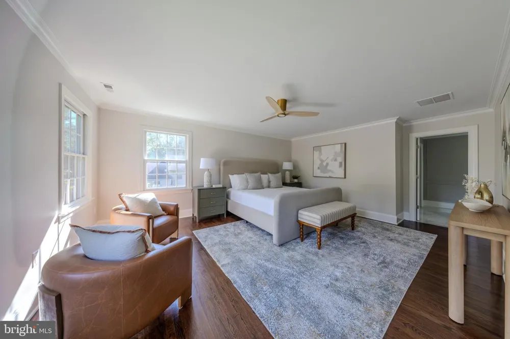 31 E ELM AVENUE Haddonfield, NJ 08033