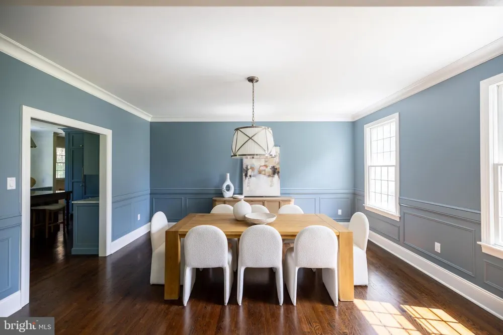 31 E ELM AVENUE Haddonfield, NJ 08033