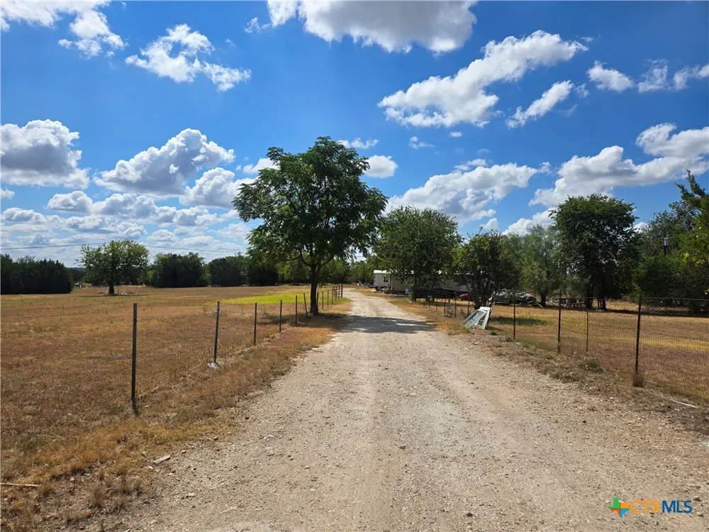 4592 County Road 3220 Kempner, TX 76539