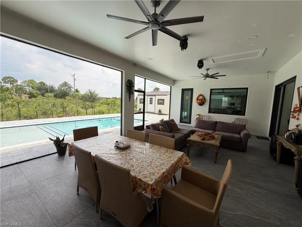 910 VENICE AVENUE Lehigh Acres, FL 33971