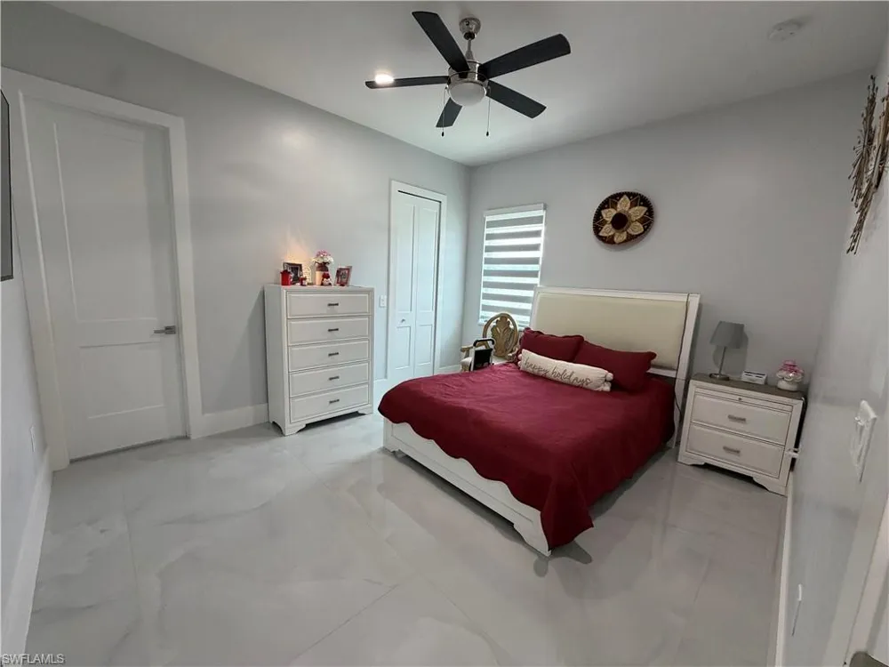 910 VENICE AVENUE Lehigh Acres, FL 33971