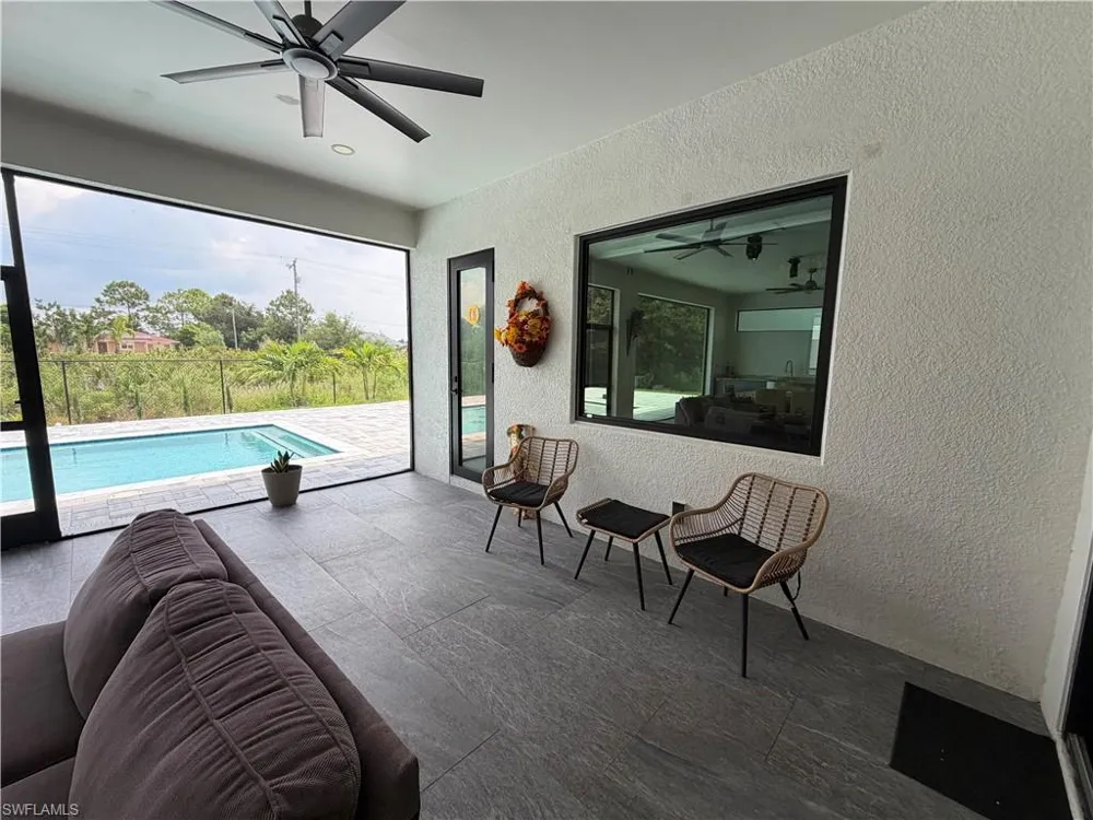 910 VENICE AVENUE Lehigh Acres, FL 33971