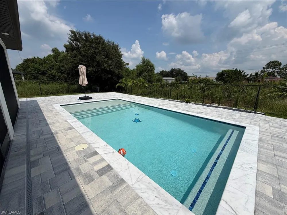 910 VENICE AVENUE Lehigh Acres, FL 33971