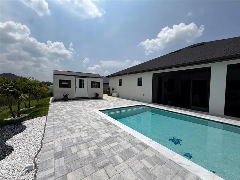 910 VENICE AVENUE Lehigh Acres, FL 33971