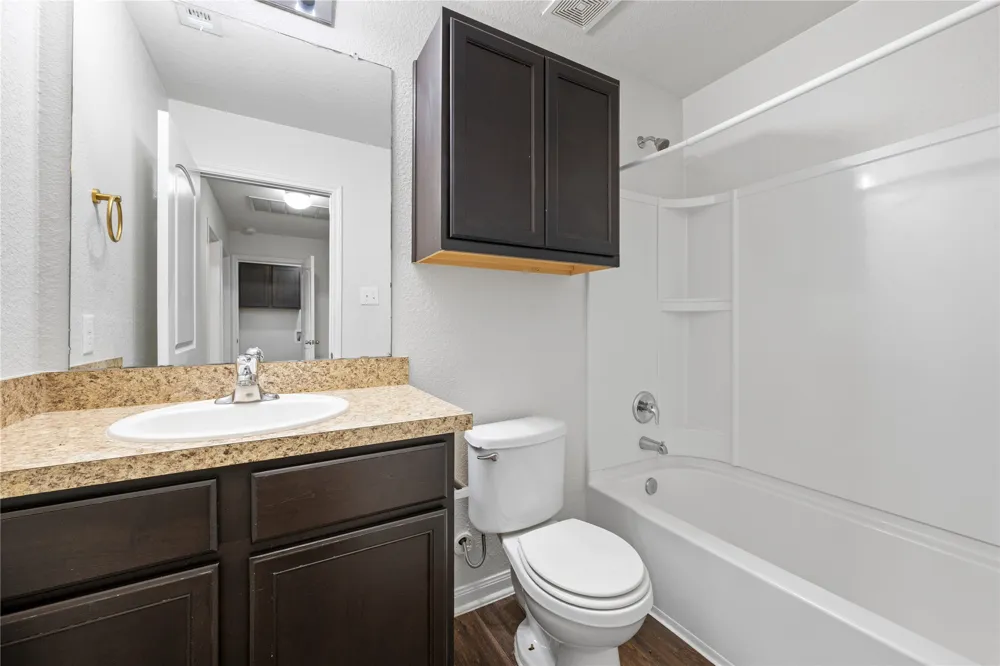 221 Koontz Loop Jarrell, TX 76537