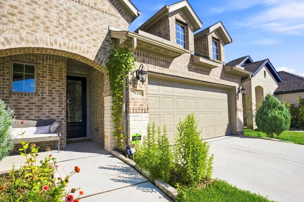 9718 Perdita Trail Missouri City, TX 77459