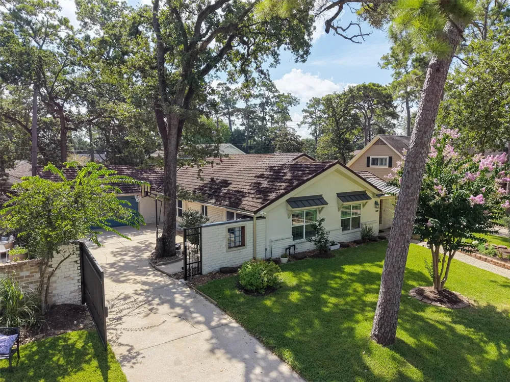 602 Patchester Drive Houston, TX 77079