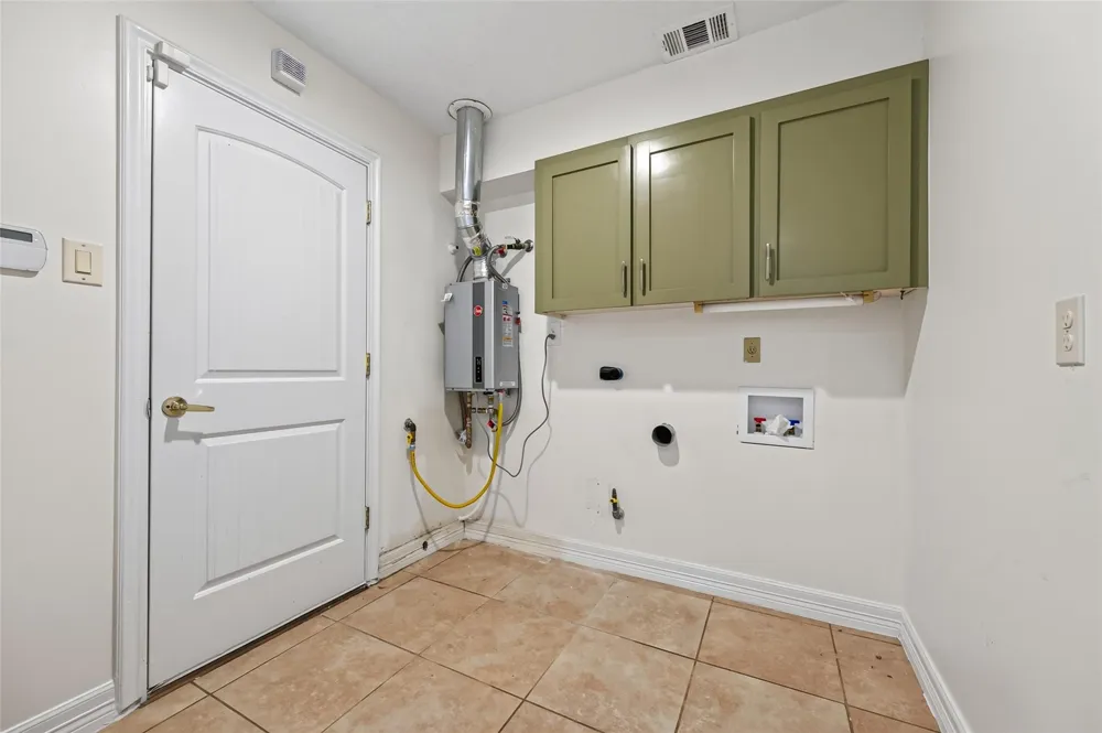 602 Patchester Drive Houston, TX 77079