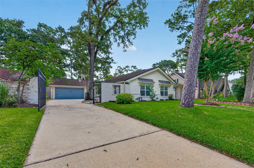 602 Patchester Drive Houston, TX 77079