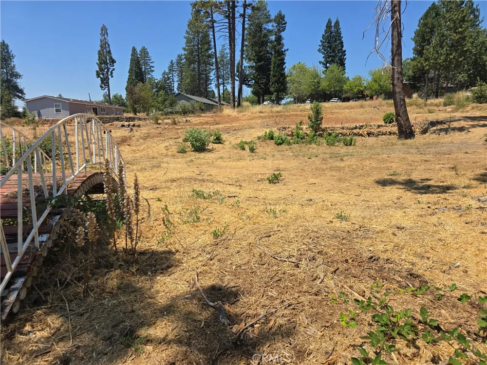 5805 Copeland Paradise, CA 95969