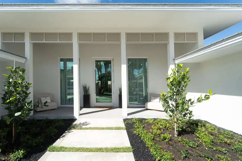 229 GOLFVIEW DRIVE Tequesta, FL 33469