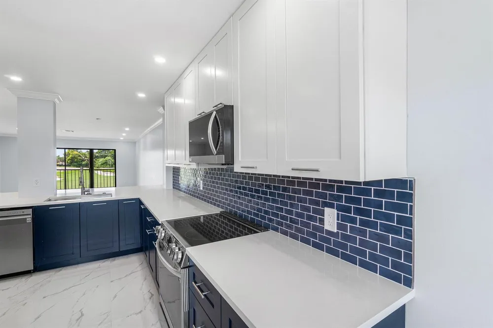 15 SOUTHPORT LANE #D Boynton Beach, FL 33436