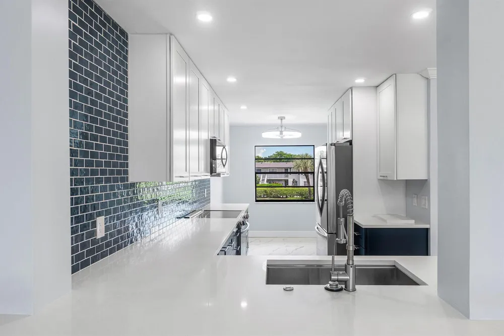15 SOUTHPORT LANE #D Boynton Beach, FL 33436