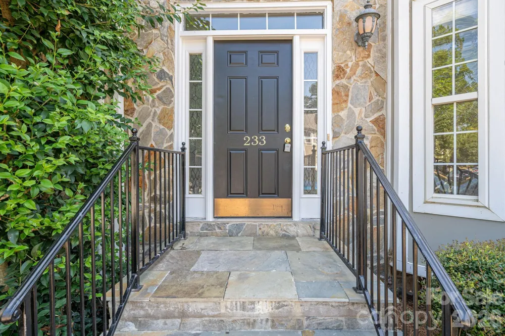 233 Southgate Lane Mount Holly, NC 28120