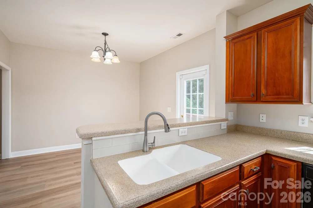233 Southgate Lane Mount Holly, NC 28120