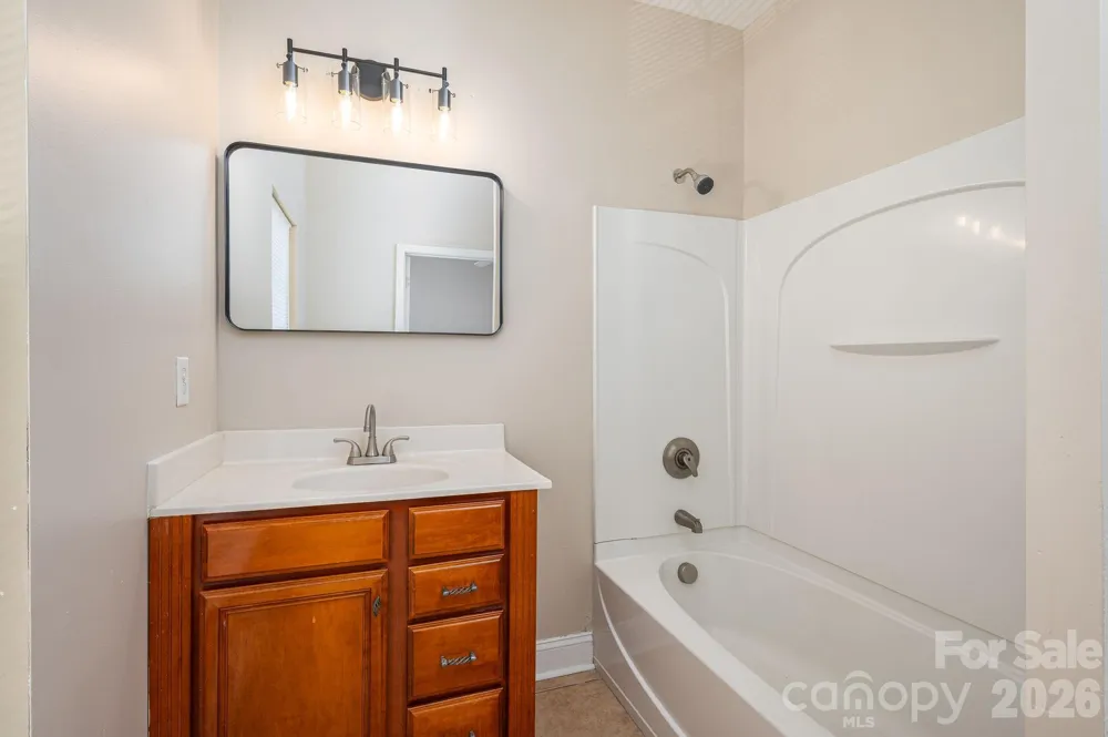 233 Southgate Lane Mount Holly, NC 28120