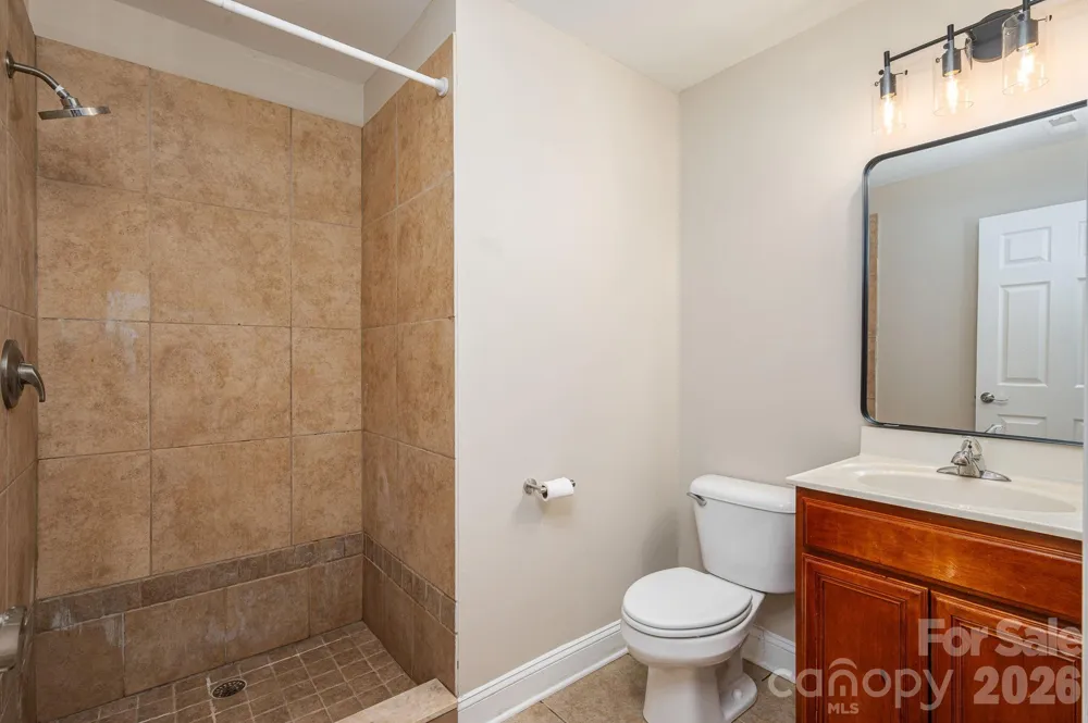 233 Southgate Lane Mount Holly, NC 28120