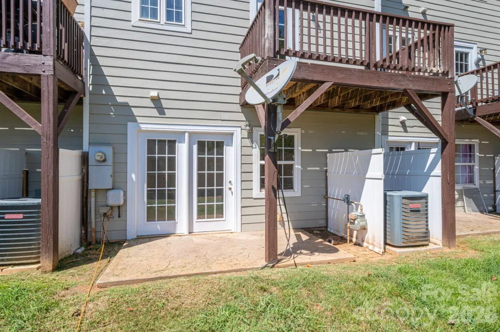 233 Southgate Lane Mount Holly, NC 28120