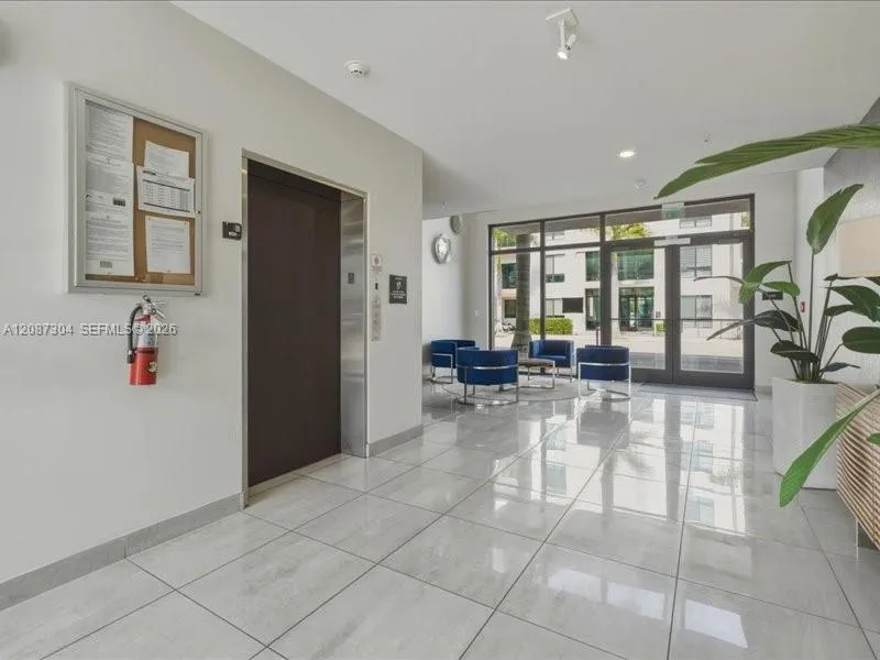 8201 NW 41st St #D-205 Doral, FL 33166