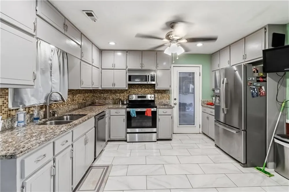 7518 Lerose Drive Jonesboro, GA 30236