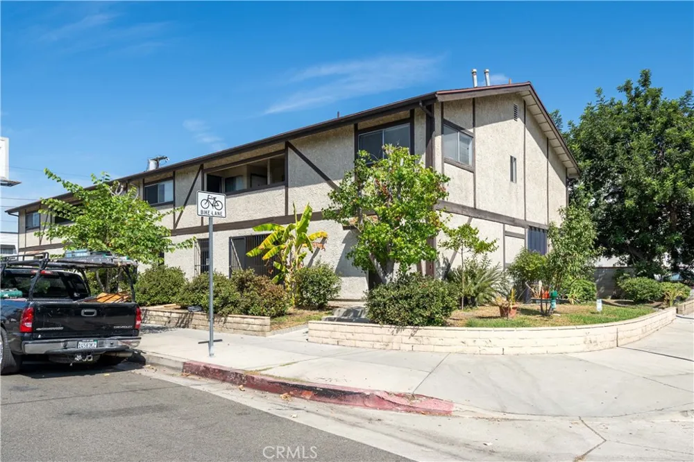 6003 Craner Avenue North Hollywood, CA 91606