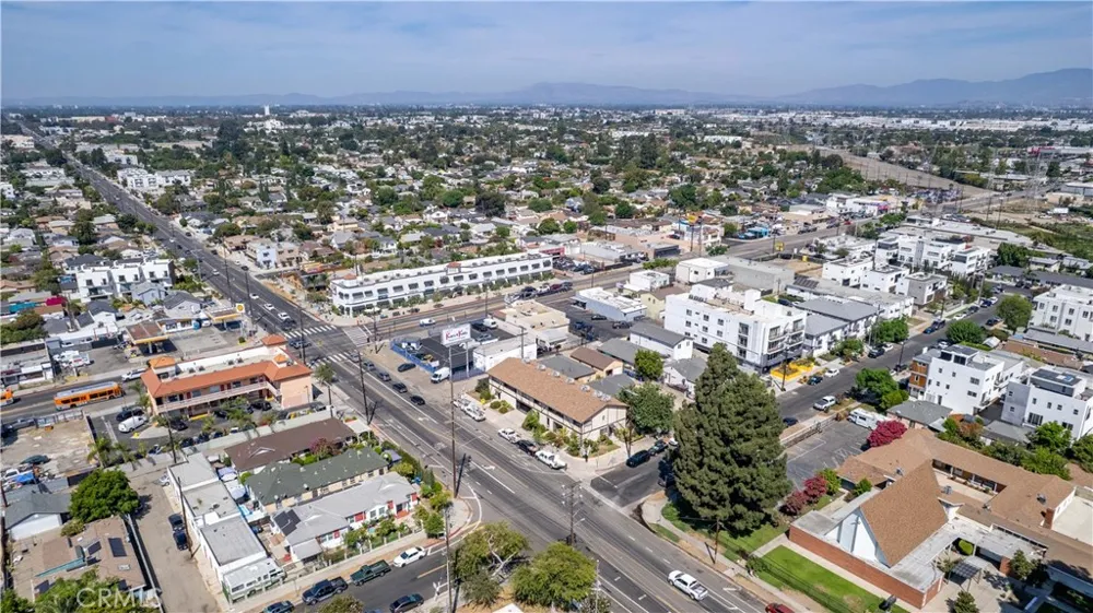 6003 Craner Avenue North Hollywood, CA 91606