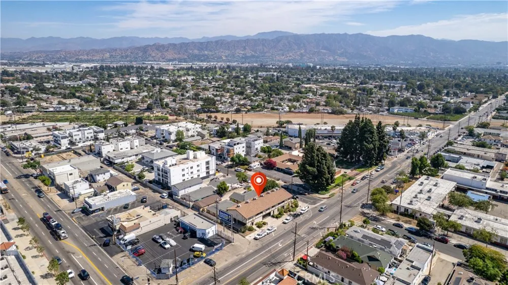 6003 Craner Avenue North Hollywood, CA 91606