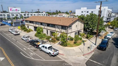6003 Craner Avenue