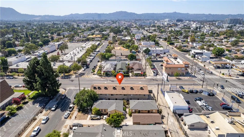 6003 Craner Avenue North Hollywood, CA 91606