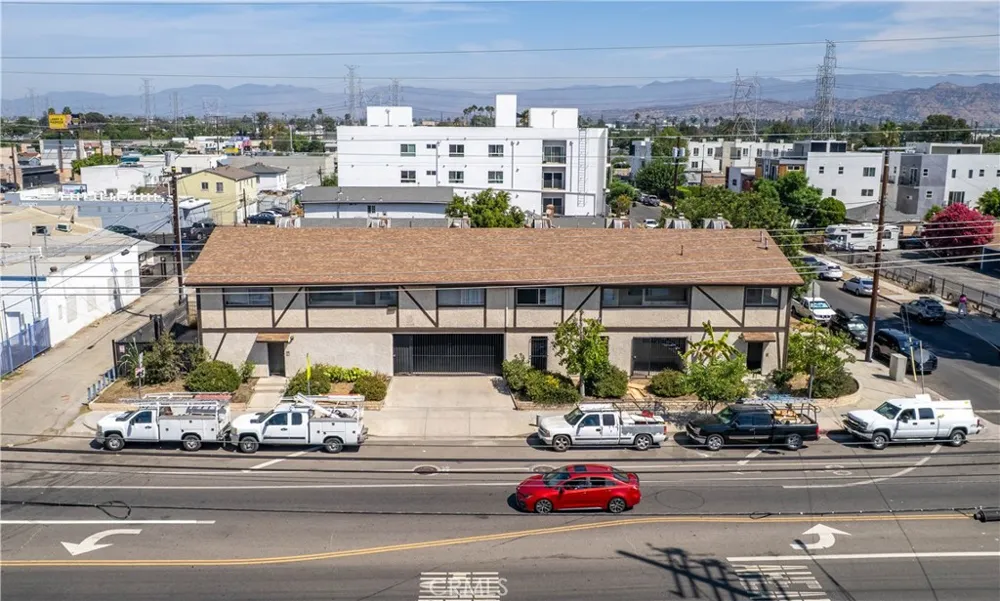 6003 Craner Avenue North Hollywood, CA 91606