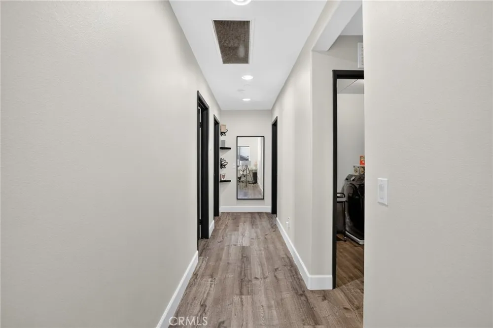 7014 Alderwood Fontana, CA 92336