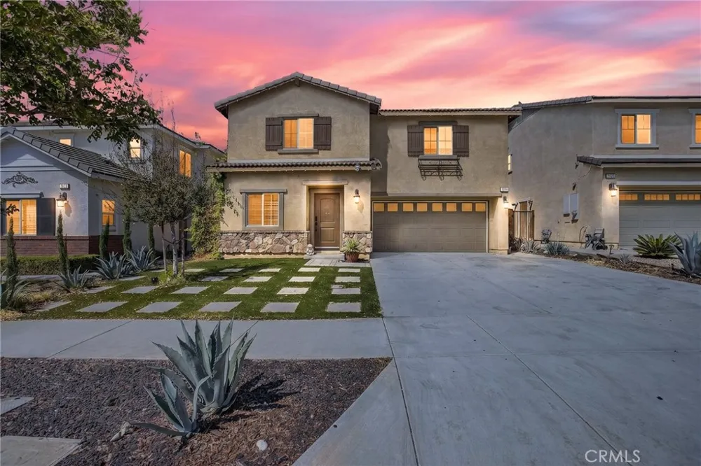 7014 Alderwood Fontana, CA 92336