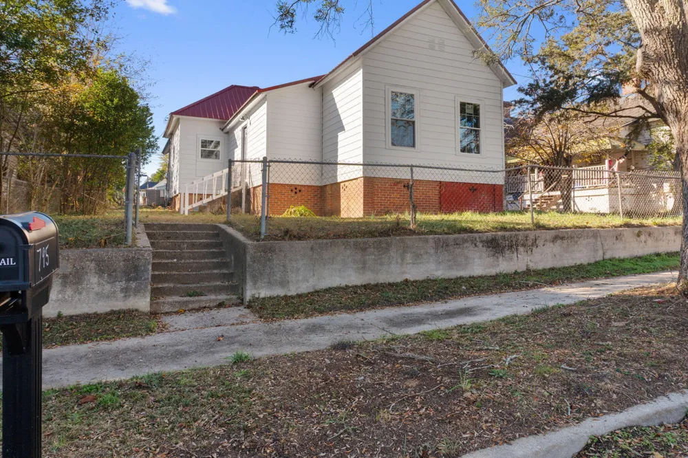795 Leitner Street Graniteville, SC 29829