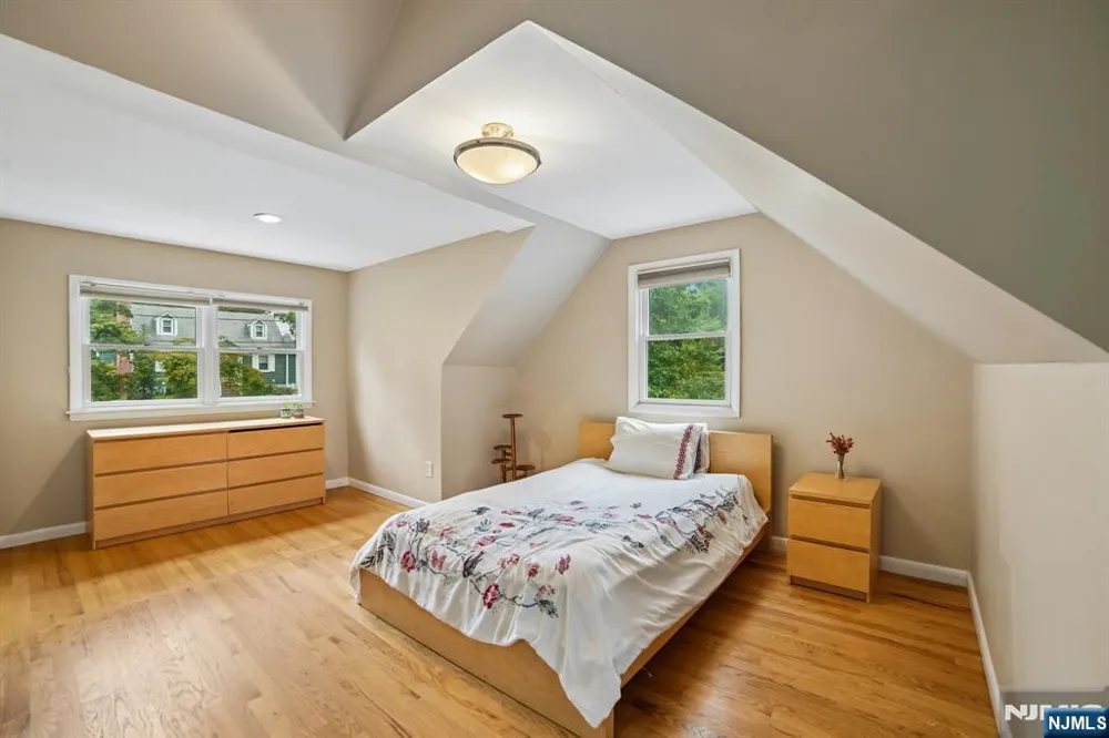 41 Forest Terrace Wayne, NJ 07470