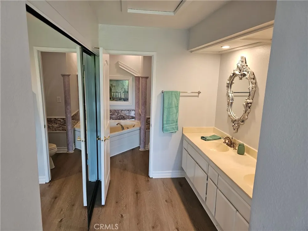 2825 Forest View Way Carlsbad, CA 92008