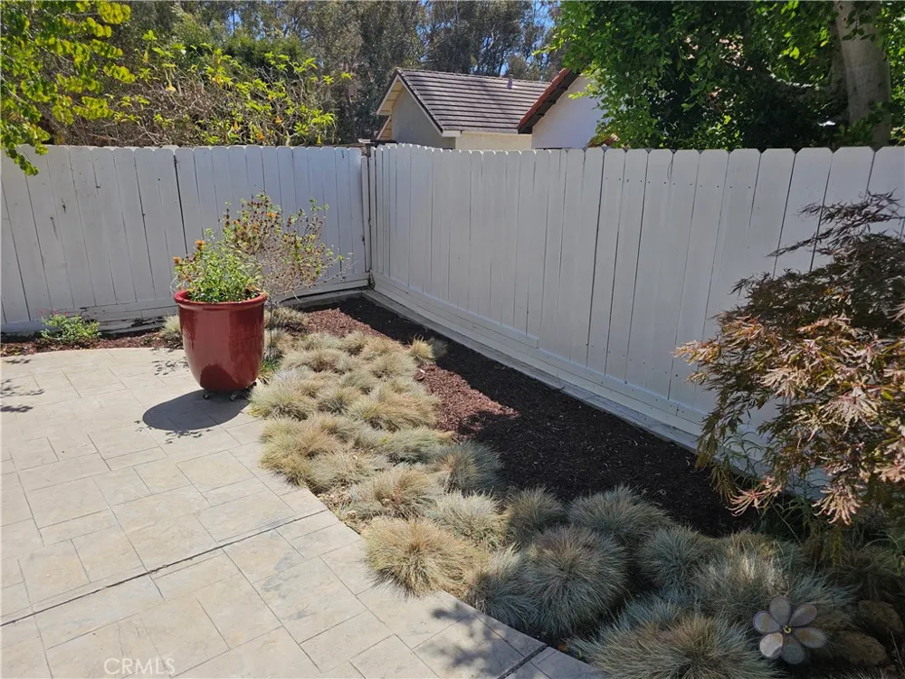2825 Forest View Way Carlsbad, CA 92008