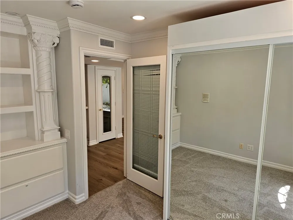 2825 Forest View Way Carlsbad, CA 92008