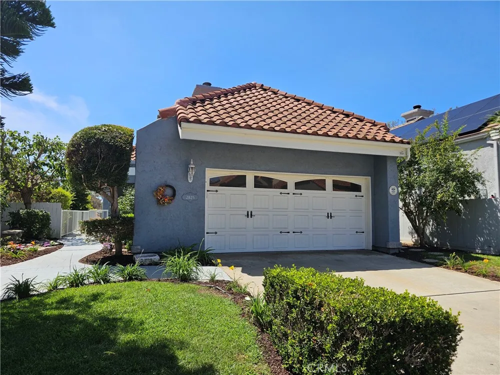 2825 Forest View Way Carlsbad, CA 92008